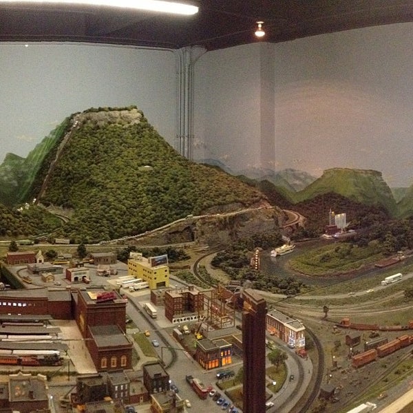Photos at Chattanooga Southern Railway Model Railroad Downtown