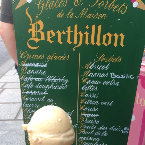 Berthillon Ice Cream Parlor In Notre Dame