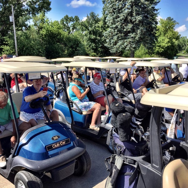 Mid Vallee Golf Course 3850 Mid Valley Dr