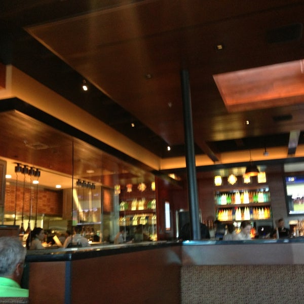 Photo taken at BJ&#39;s Restaurant &amp; Brewhouse by Jaime P. on 6/8/2013