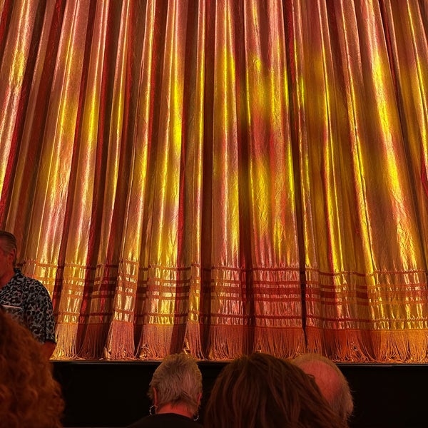 7/23/2023にJean W.がBroadhurst Theatreで撮った写真