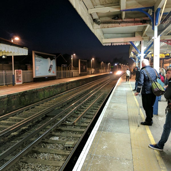 Farnham Railway Station (FNH) 9 tips from 677 visitors