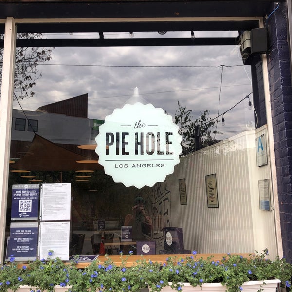 Foto scattata a The Pie Hole da 🍰 il 8/13/2020