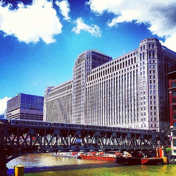 The Merchandise Mart River North Chicago, IL