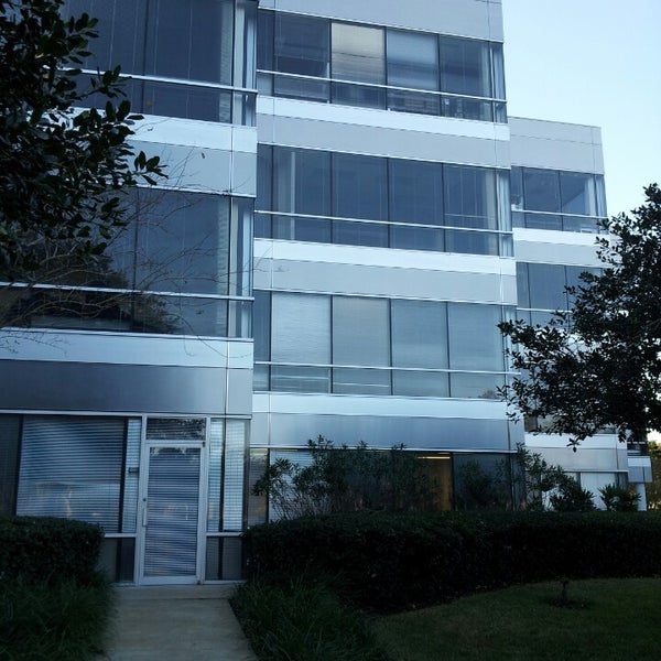 WXXL-FM - XL 106.7 - Radio Station in Maitland Center