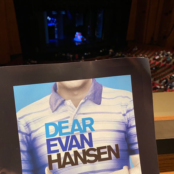 2/7/2020 tarihinde Megan P.ziyaretçi tarafından Keller Auditorium'de çekilen fotoğraf