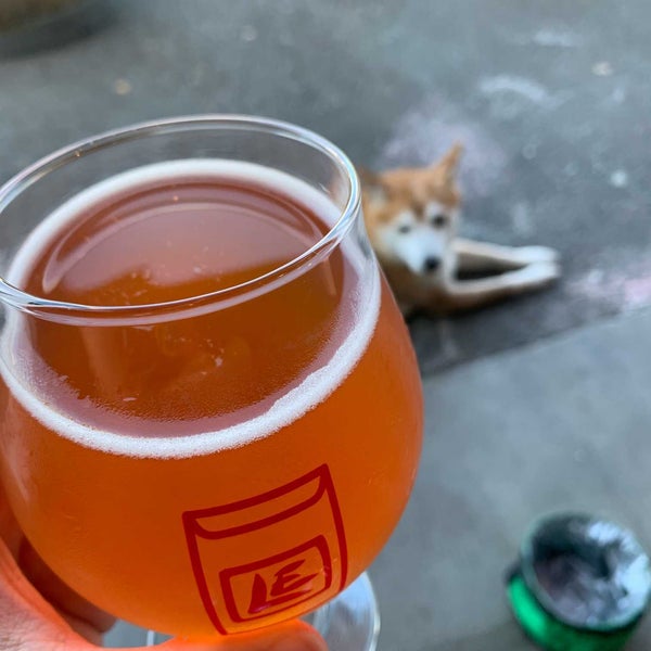 9/1/2019 tarihinde Megan P.ziyaretçi tarafından Lucky Envelope Brewing'de çekilen fotoğraf
