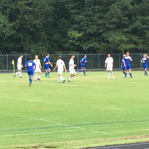 Washington High School 400 Slatestone Rd