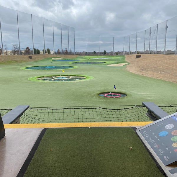 Photo taken at Topgolf by Brianne on 1/26/2020