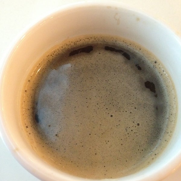 Foto tirada no(a) Top Brew Coffee Bar por cimatt s. em 10/23/2013