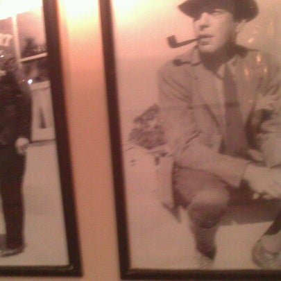 Снимок сделан в Bogart&#39;s Grand Cafe (Богартс) пользователем Anastasia 1/4/2013