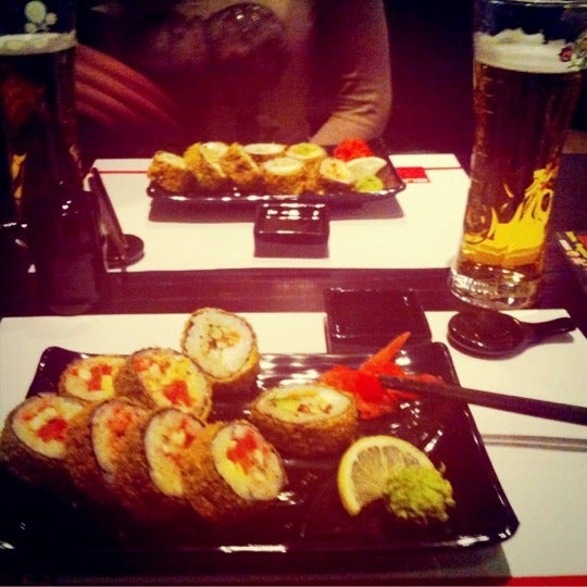 Photo taken at Суши 360 / Sushi 360 by Инга 💞 on 10/30/2012