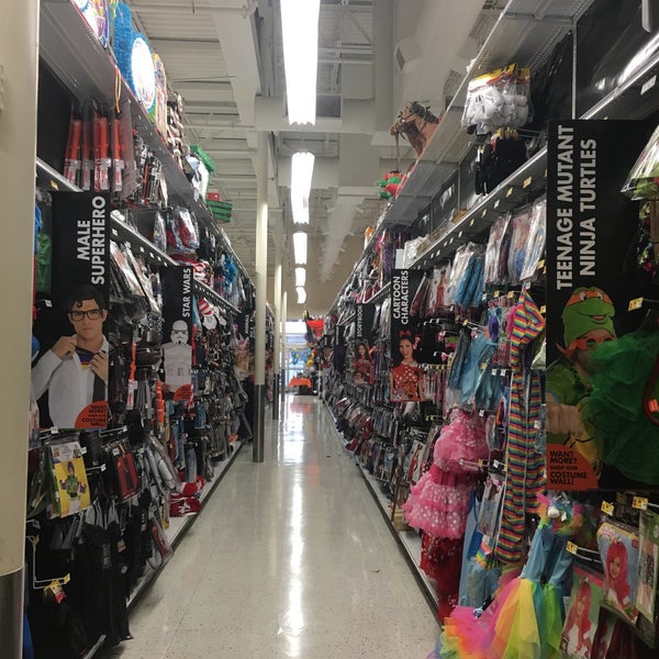 Five Below Discount Store in Fort Worth