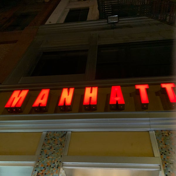 Foto tirada no(a) Manhattan Diner por David R. em 2/19/2019