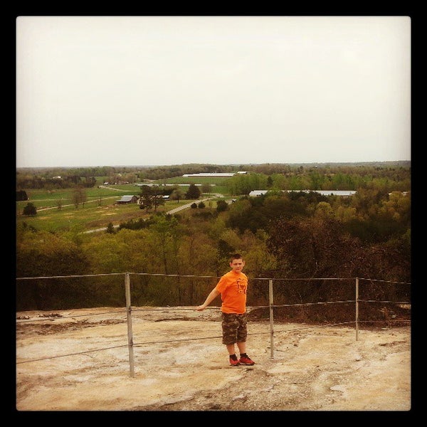 Foto scattata a Rocky Face Mountain Recreational Area da Gary H. il 4/14/2013