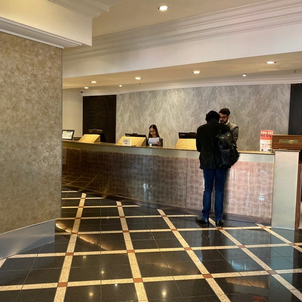Photo taken at London Marriott Hotel Marble Arch by William S. on 9/21/2019