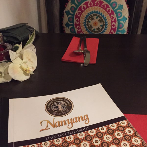 12/13/2015にAlyaa S.がNanyang Malaysian Restaurantで撮った写真