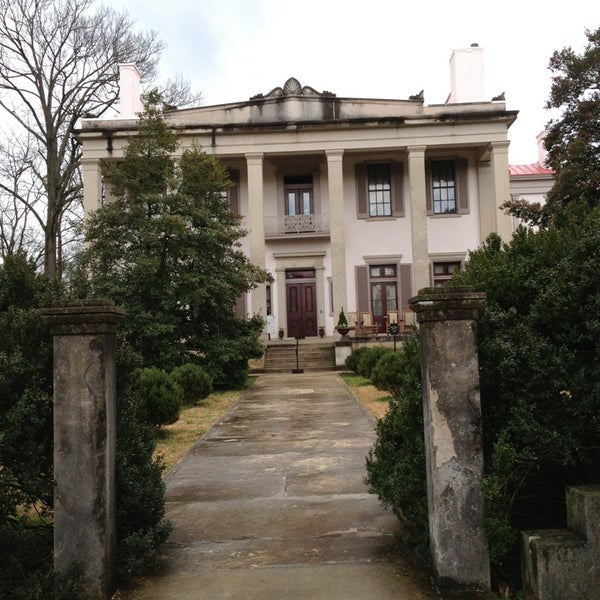 Photo taken at Belle Meade Plantation by Erwin K. on 2/26/2013