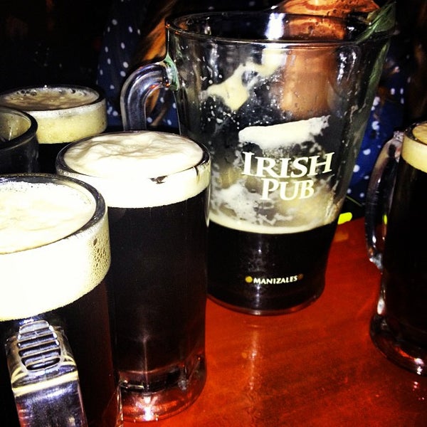 Foto tomada en Irish Pub  por Andrés A. el 1/7/2013