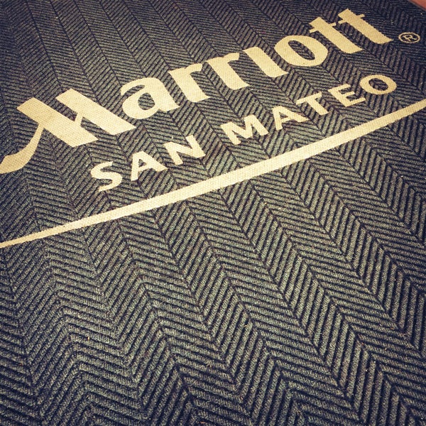Foto tirada no(a) San Mateo Marriott San Francisco Airport por Corey P. em 9/22/2015