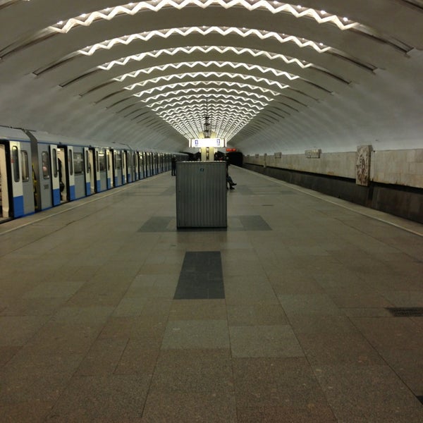 Метро новогиреево выход 5. Вакансия метро перово. Вакансия метро перово. Вакансия метро перово. Перово улица вторая владимирская.