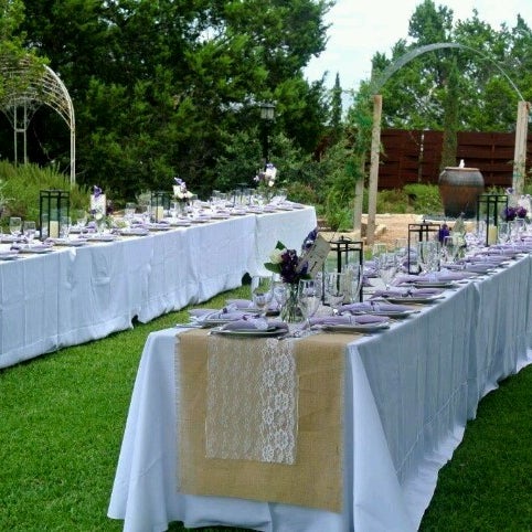 Foto tomada en The Lookout - Wedding and Events Venue  por Ann J. el 10/6/2012