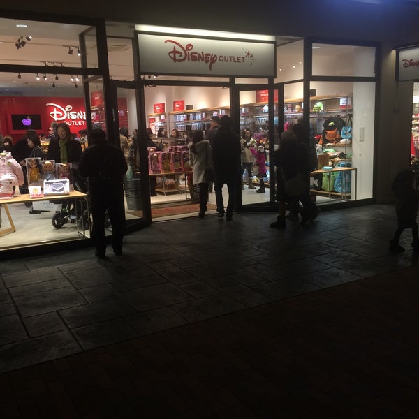 Fotos En ディズニーストア Ahora Cerrado Tienda De Regalos En 木更津市