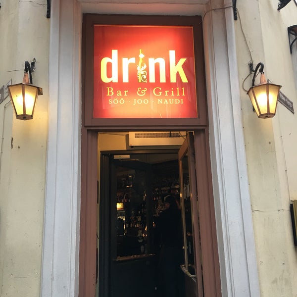 Foto tirada no(a) Drink Bar &amp; Grill por Pavel S. em 5/2/2018