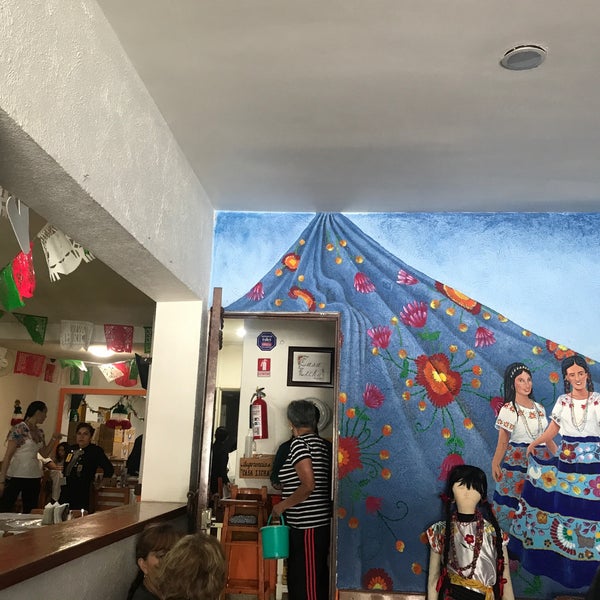 9/15/2018 tarihinde Maria V.ziyaretçi tarafından Pozole Casa Licha'de çekilen fotoğraf