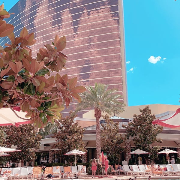 Photo taken at Wynn Las Vegas Pool by Kevin on 5/5/2019