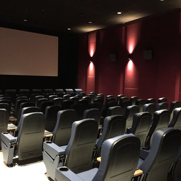 Foto scattata a Cinéma du Parc da Daniel il 9/18/2018