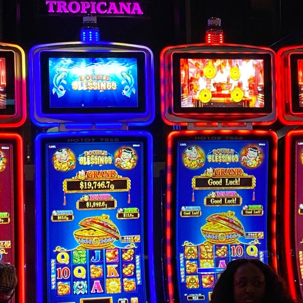 Foto tirada no(a) Tropicana Casino &amp; Resort por Amy em 8/2/2021