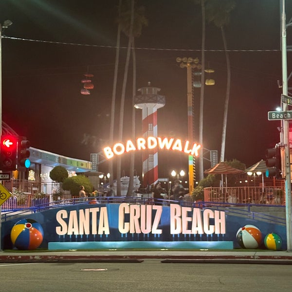 Снимок сделан в Santa Cruz Beach Boardwalk пользователем Jamie Lynn . 9/30/2023