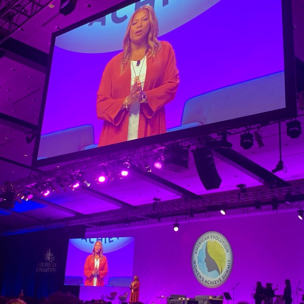 รูปภาพถ่ายที่ Greater Richmond Convention Center โดย Teresa K. เมื่อ 10/15/2019