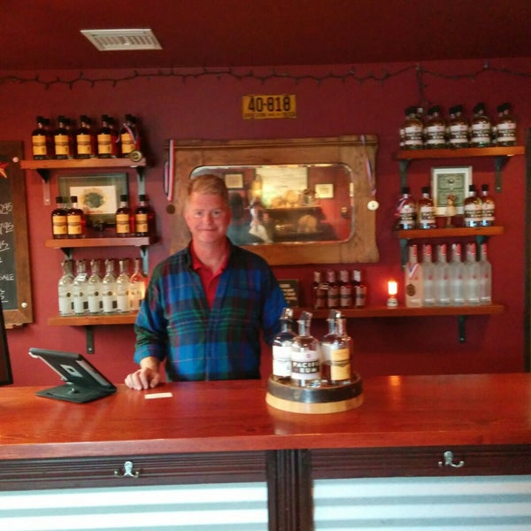 11/5/2014 tarihinde Edward B.ziyaretçi tarafından Southland Whiskey Kitchen'de çekilen fotoğraf