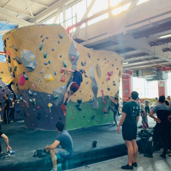 Photo taken at Brooklyn Boulders by Zack B. on 1/12/2020