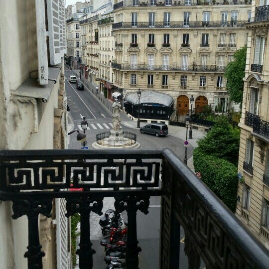 Photo taken at Hôtel Antin Saint-Georges by Naomi V. on 7/3/2016
