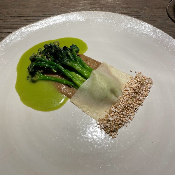 Clever tasteful and beautiful food. All Vega with lots and lots of flavour. But above all delicious even the wine paring is out of the ordinary good. Service is delightful…I highly recommend Tian!