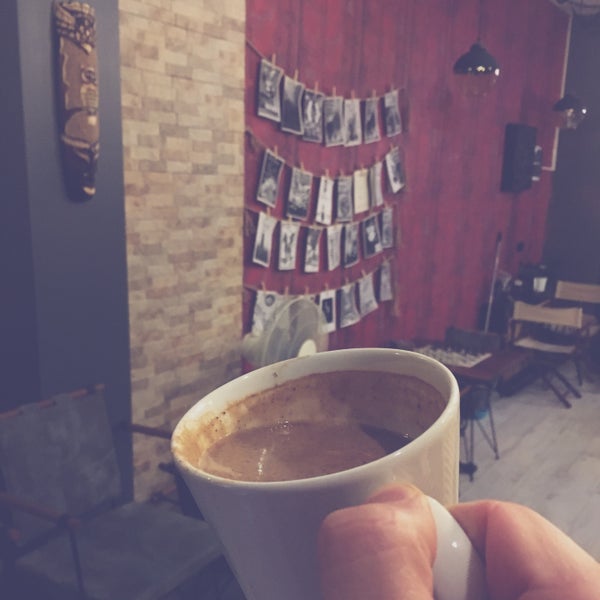 Foto tirada no(a) Onika Coffee por Cengiz em 7/15/2019