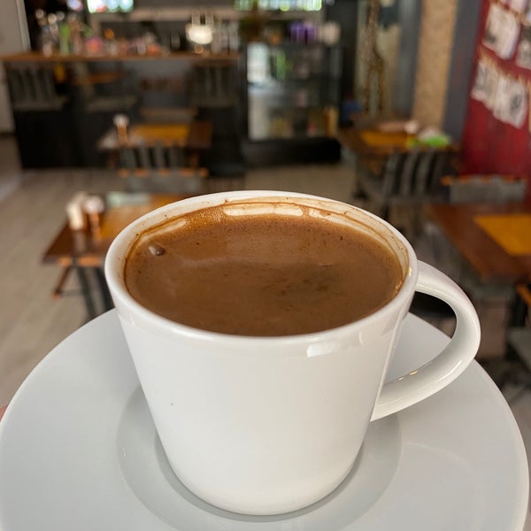 Foto tirada no(a) Onika Coffee por Cengiz em 2/16/2020