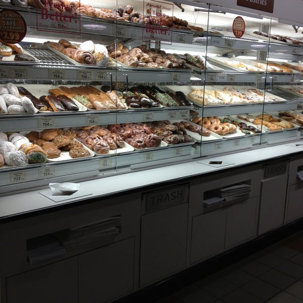 Schnucks Rockford Plaza Rockford, IL