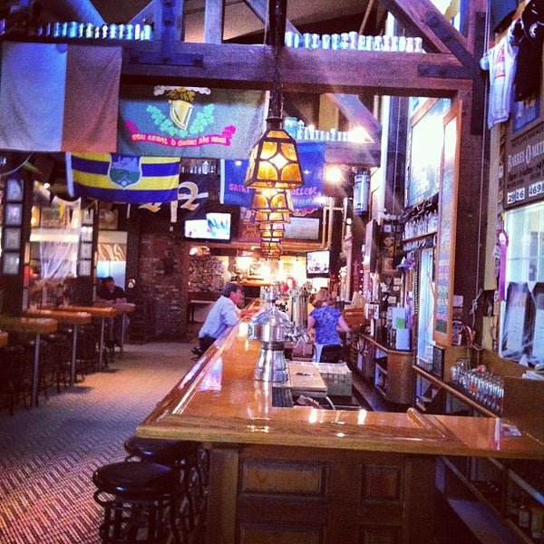 Photo taken at Moylan&#39;s Brewery &amp; Restaurant by Andy B. on 10/16/2012