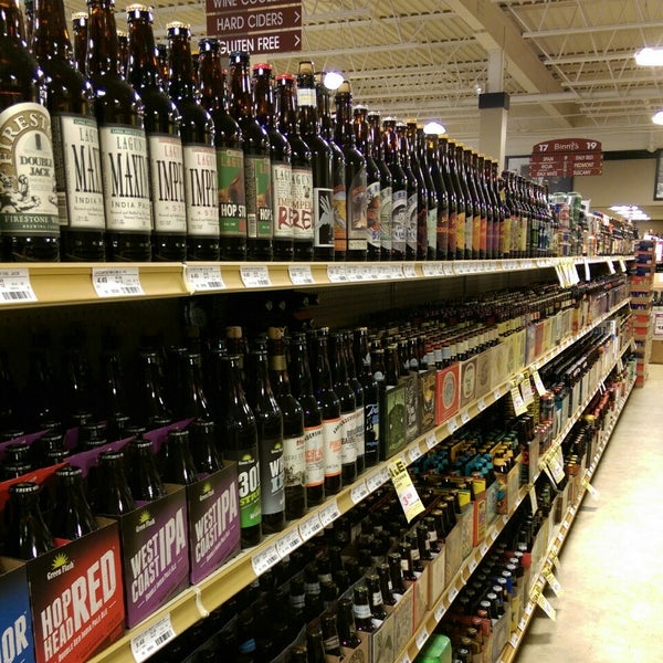 Photos at Binny's Beverage Depot - 7 tips from 1321 visitors