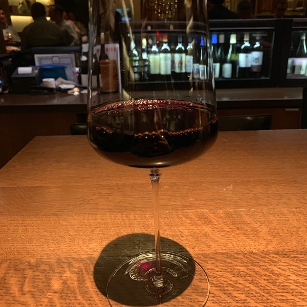 Foto tirada no(a) Aldo Sohm Wine Bar por David Z. em 9/10/2019