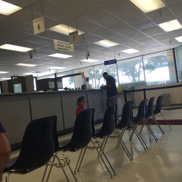 Gilroy DMV Office Gilroy, CA