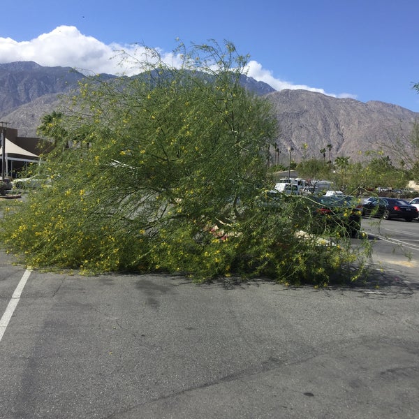 Jensen's Finest Foods Palm Springs, CA