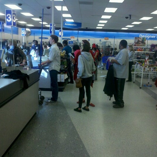 ross triangle town center