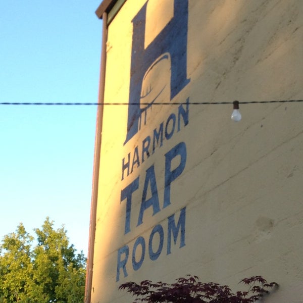 7/20/2013にAaronがHarmon Tap Roomで撮った写真