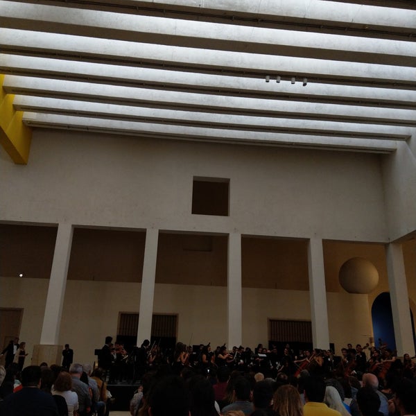 Снимок сделан в Museo de Arte Contemporáneo de Monterrey (MARCO) пользователем Carlos E. 5/5/2019