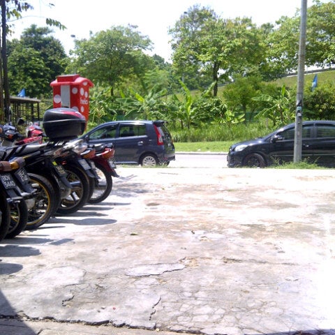Atok Motor Garage 2 1 10 Pangsapuri Permai